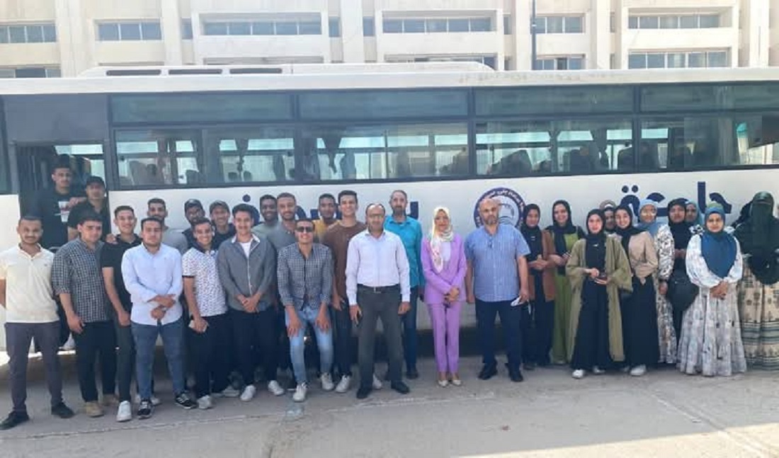 كلية التجارة تنظم رحلة علمية لمصنع الحسيني